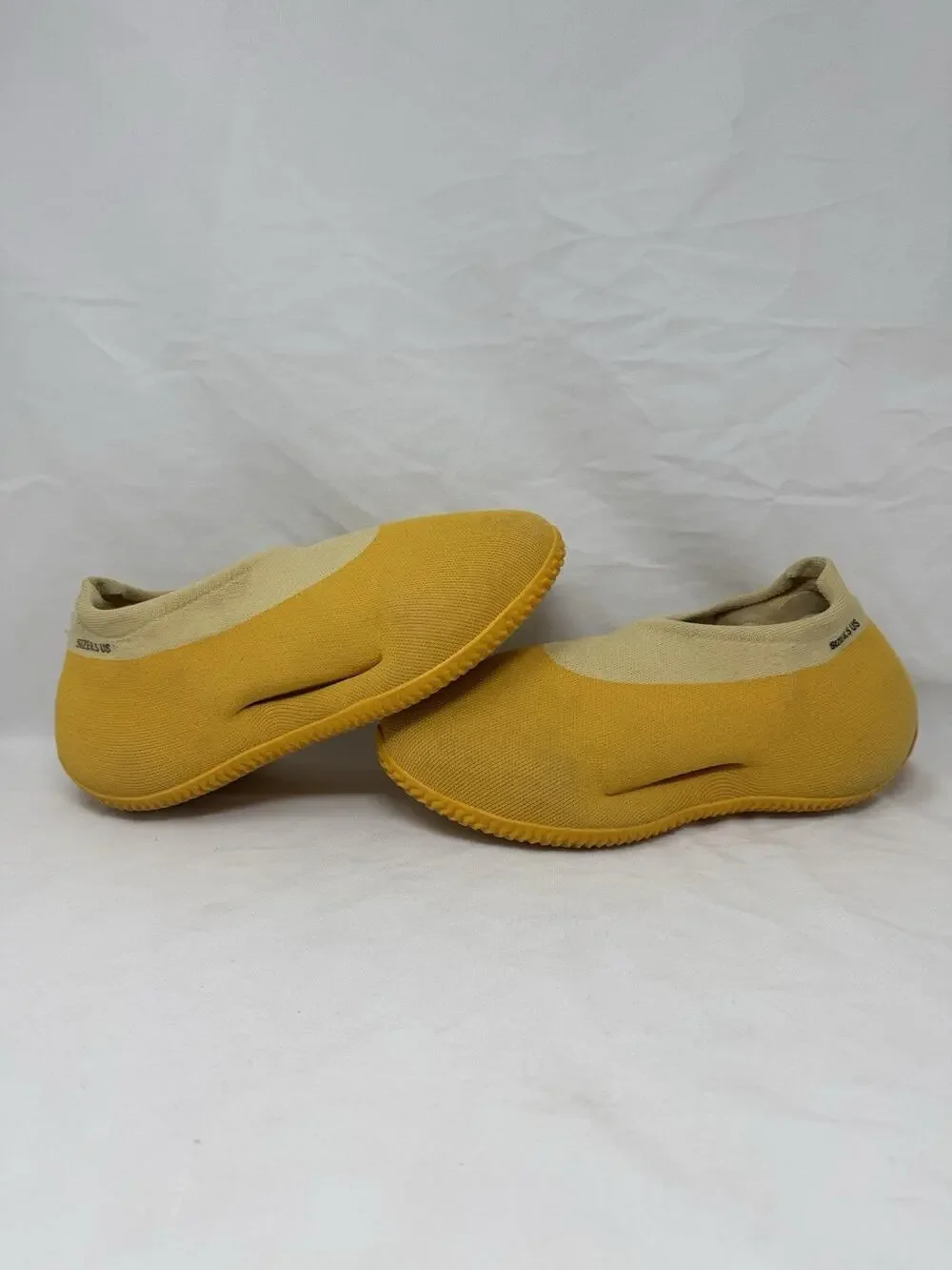 Size 8.5 - adidas Yeezy Knit Runner Sulfur